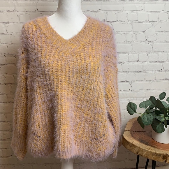 RAGA Eyelash V neck Sweater - Picture 2 of 15
